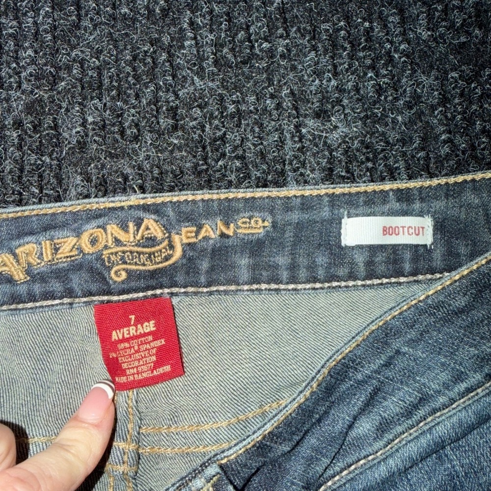 Arizona Jean Co Bootcut Jeans Womens 7 Blue Good Distressed Low Rise Patched - Picture 3 of 6